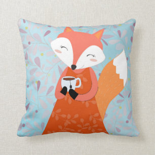 Roter Fuchs mit niedlichem Kissen der Tee-Schale