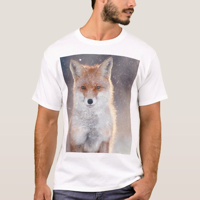 Roter Fuchs, Winterwald, landschaftliche Illustrat T-Shirt (Vorderseite)