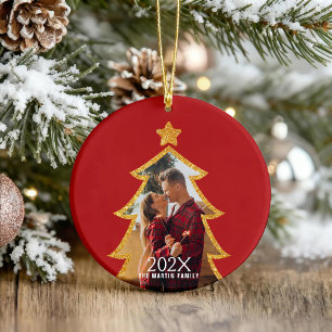 Roter glänzender Weihnachtsbaum personalisiertes F Ornament