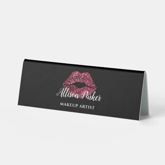 Roter Glitzer Logo Kiss Name MAKEUP ARTIST Tischaufsteller (Vorderseite)