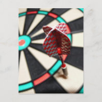 Roter, karierter Dartboard