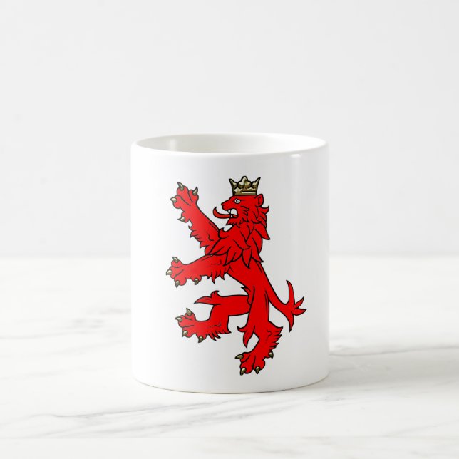 Roter Löwe Rampant mit Goldkrone Tasse (Mittel)
