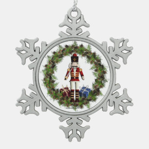 Roter Nussknacker Schneeflocken Zinn-Ornament