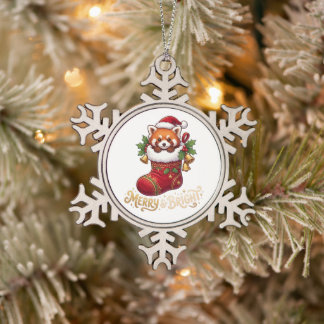 Roter Panda in Weihnachtsstrumpf Merry & Bright Schneeflocken Zinn-Ornament