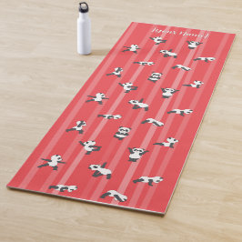 Roter Panda-Yogamatte mit individuellem Namen auf  Yogamatte