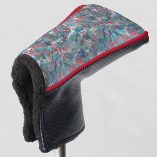 Roter Pfirsich gegen Zyanfärbungen an einer skizze Golf Headcover