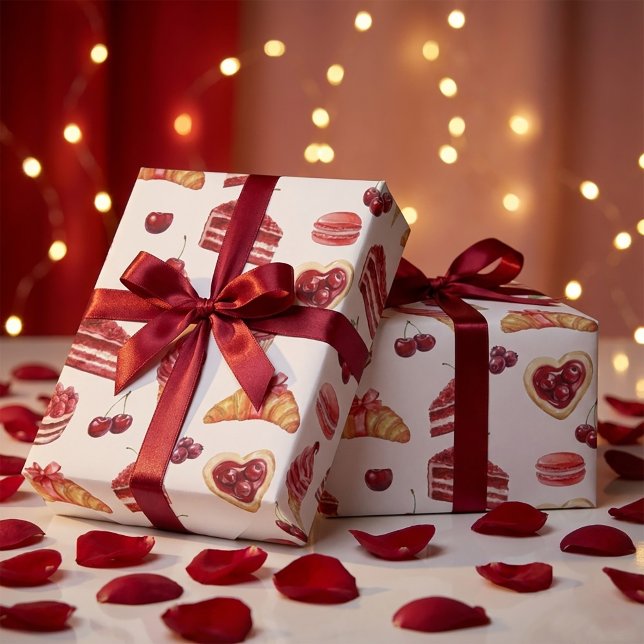 Roter Samt- und Kirsch-Dessert-Muster Wasserfarbe  Geschenkpapier (#ValentineGiftBox #CherryAesthetic #RomanticPackaging #GiftWrapIdeas #SatinRibbon #ValentineMockup )