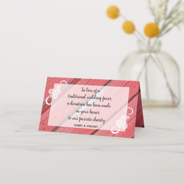 Roter Stall Blume Wood Wedding Wohltätigkeit Favor Platzkarte (Vorderseite)
