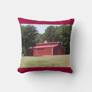 Roter Stall Kissen