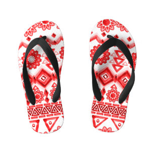 Roter Stamm, ethnisches Muster der Aquarellfarbe. Kinderbadesandalen