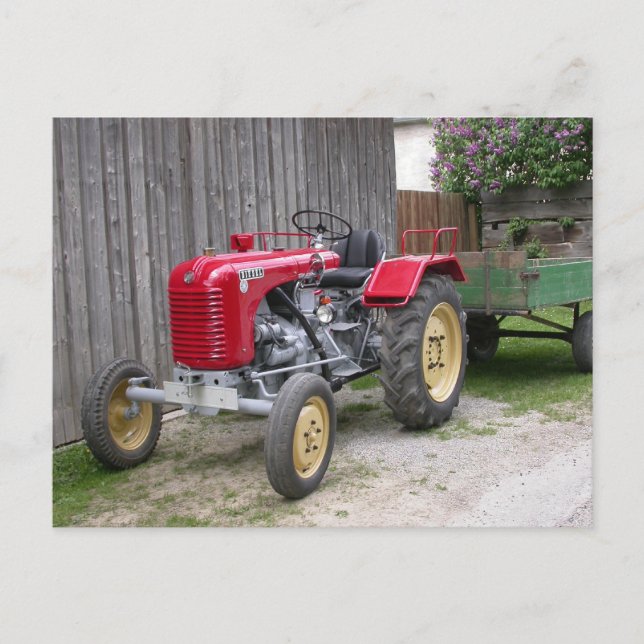 Roter Steyr Traktor T84 Postkarte (Vorderseite)