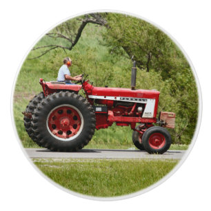 Roter Traktor Keramikknauf
