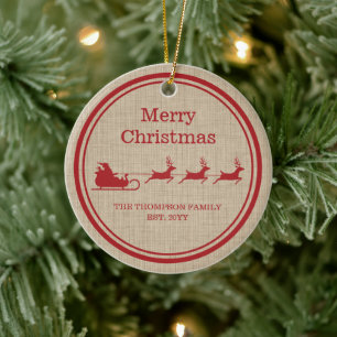 Roter und Beiger Weihnachtsschlitten mit Familienn Keramik Ornament