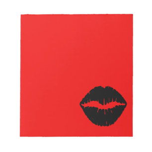 Roter und schwarzer Lipstick Notizblock