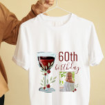 Roter Wein Rose Aquarell Foto 60. Geburtstag T-Shirt<br><div class="desc">Rose Watercolor Foto 60. Geburtstag T - Shirt. Das Design hat Aquarellglas,  Rose und Zweige. Der Text ist vollständig anpassbar - personalisieren Sie ihn mit Ihrem Foto und Alter. Großartig als weiblicher Geburtstagsgast von Ehrenmitglied T - Shirt.</div>