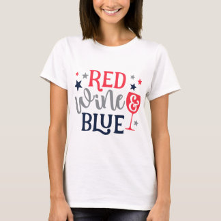 Roter Wein und Blau T-Shirt