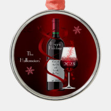 Roter Wein und Schneeflocken