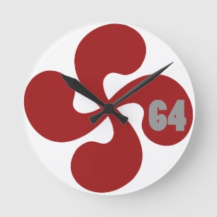Rotes baskisches Kreuz 64 Lauburu Runde Wanduhr