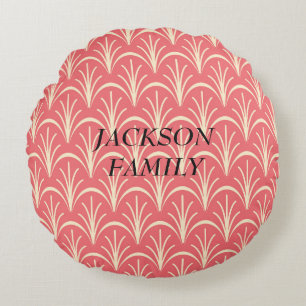 Rotes Blumenmuster mit Familienname von storeman Rundes Kissen