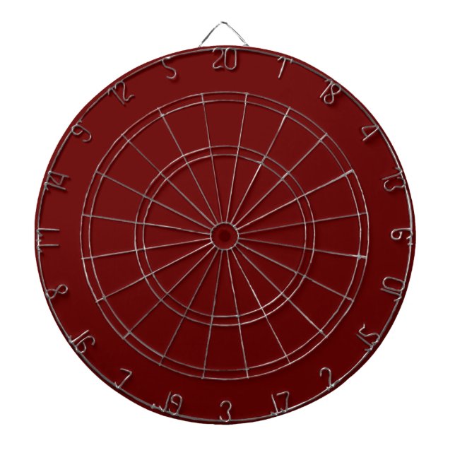 Rotes Dartboard des Blutes mit Darts Dartscheibe (vorne)