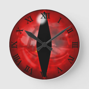 Rotes Drache-Auge Runde Wanduhr