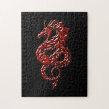 Rotes Drache-Steigen