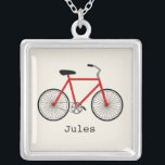 Rotes Fahrrad-personalisierte Halskette<br><div class="desc">Ein Anhänger,  der eine Illustration eines roten Fahrrades kennzeichnet.  Personifizieren Sie mit Ihrem Namen unter Fahrrad.</div>