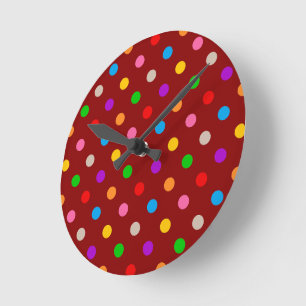 Rotes farbenfrohes Regenbogen-Punkte-Design Runde Wanduhr