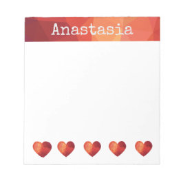 rotes geometrisches Herz und personalisierter Name Notizblock