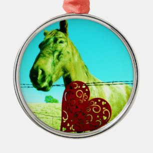 Rotes Herz und Pferd Ornament Aus Metall