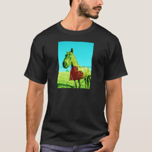Rotes Herz und Pferd T-Shirt