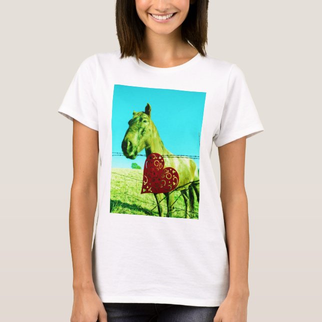 Rotes Herz und Pferd T-Shirt (Vorderseite)