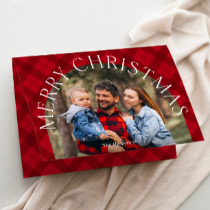 Rotes Karo-Boho-Torbogen Frohe Weihnachten Foto 