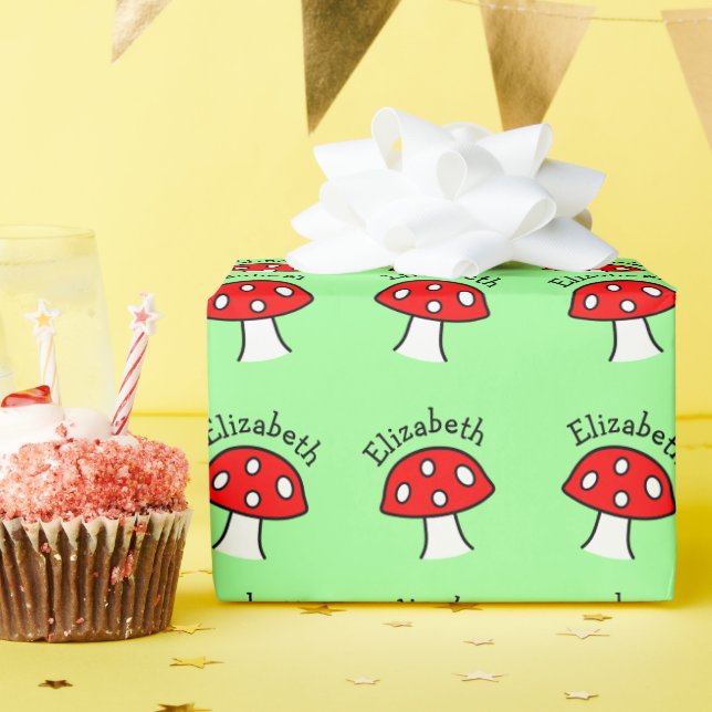 Rotes Mushroom Name Wrapping Paper Geschenkpapier (Geburtstagsparty)