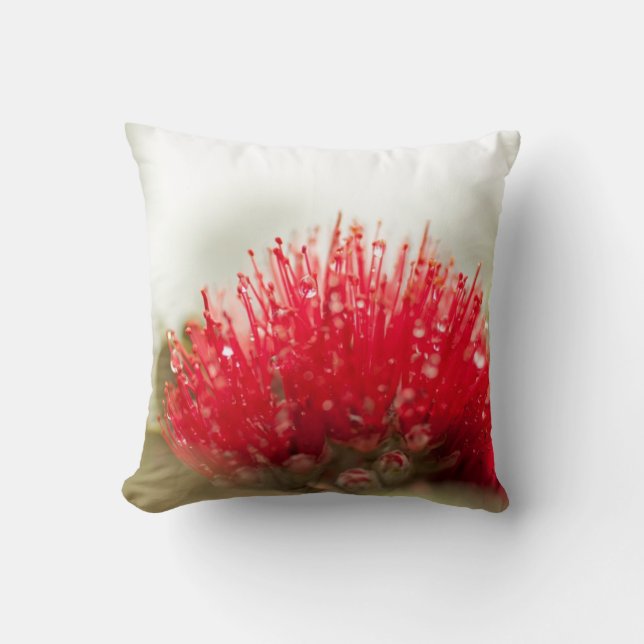 Rotes Ohia Lehua Kissen (Vorderseite)