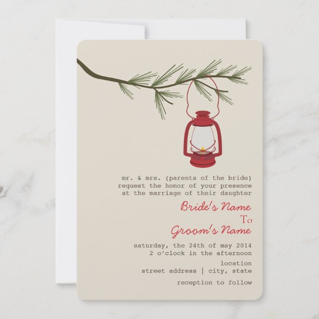 Rotes Öl Laterne Evergreen Baum Hochzeit Einladung (Vorderseite)