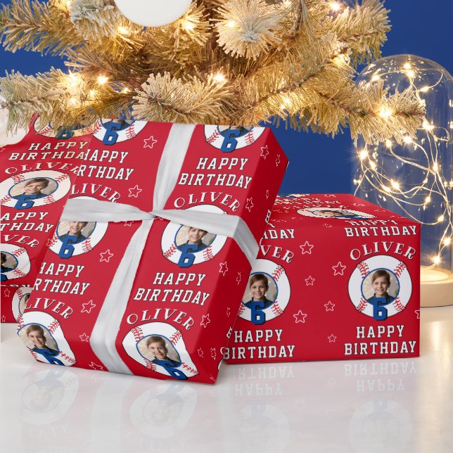 Rotes Personalisiertes Baseball-Ball GeburtstagsFo Geschenkpapier (Feiertage)