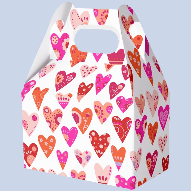 Rotes Rosa Herzmuster Geschenkschachtel (Fun Japandi hearts pattern red and pink favor box, ideal for Valentine's Day)