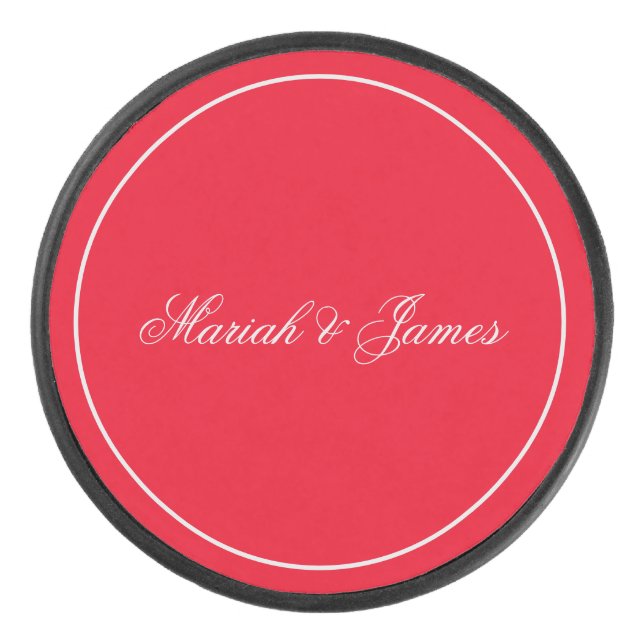 Rotes Schlicht Elegantes Minimalistisches Namenssc Eishockey Puck (Vorderseite)