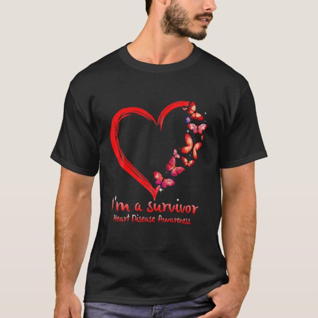 Rotes Schmetterlingsherz Ich bin ein Überlebender  T-Shirt (Vorderseite)