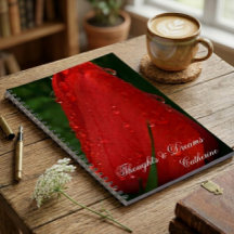 Rotes Tulpen-Makrofoto Personalisiertes Notizbuch 