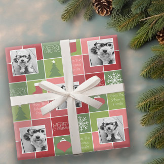 Rotes und grünes Weihnachtsgebäck mit Whimsikart-F Geschenkpapier