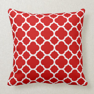 Rotes und weißes Quatrefolienmuster Kissen