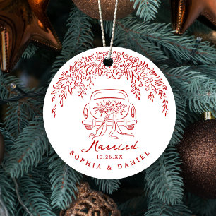 Rotes Whimsical Auto Unser erstes Weihnachten verh Keramik Ornament