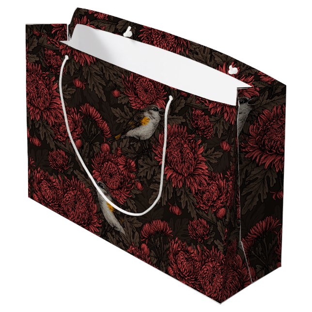 Rotfrüchte in den Chrysanthemen in braun und rot Große Geschenktüte (Rückseite Schrägansicht)