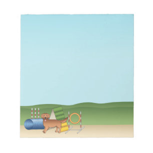 Rotgoldener Retriever mit Agility-Ausrüstung Notizblock