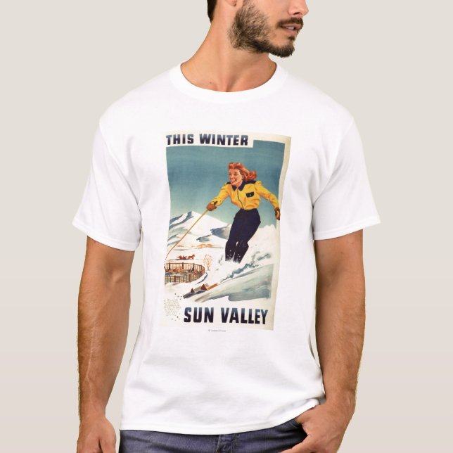 Rothaarige Frauen-lächelndes und Ski fahrendes T-Shirt (Vorderseite)