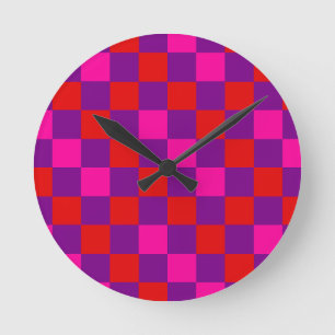 Rotlila Rosa Karomuster Design  Runde Wanduhr