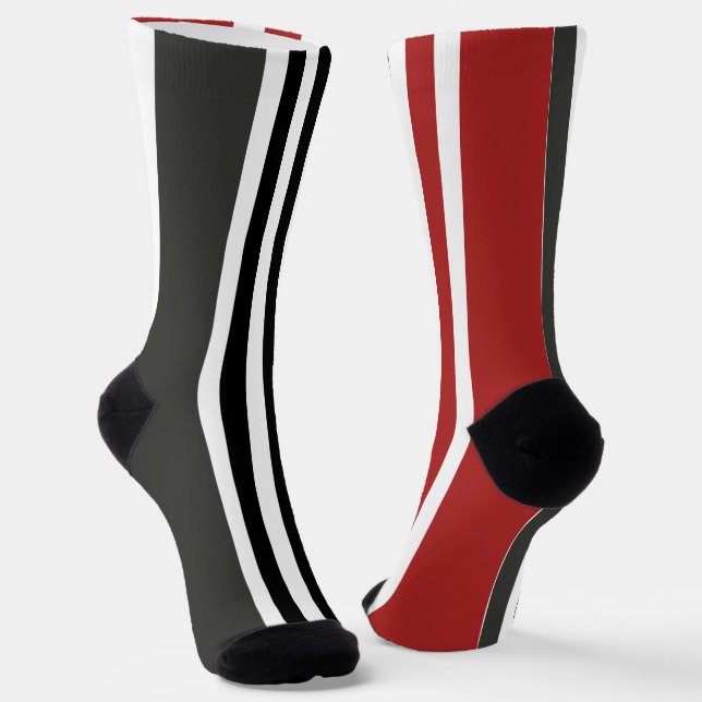 Rotschwarz Graues Muster für vertikale Streifen Socken (Gewinkelt)