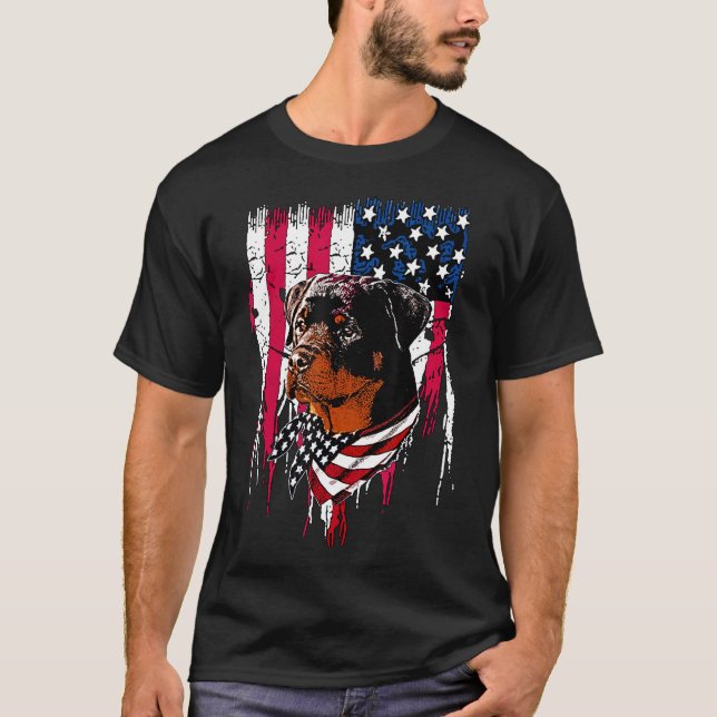 Rottweiler-Amerikanische Flagge T-Shirt (Vorderseite)